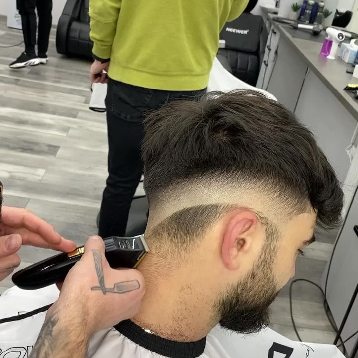 Încărcați videoclipul: Aparat de tuns – X-TRIM – 6500 RPM – Fără fir